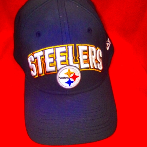 Pittsburgh Steelers cap - Picture 1 of 4